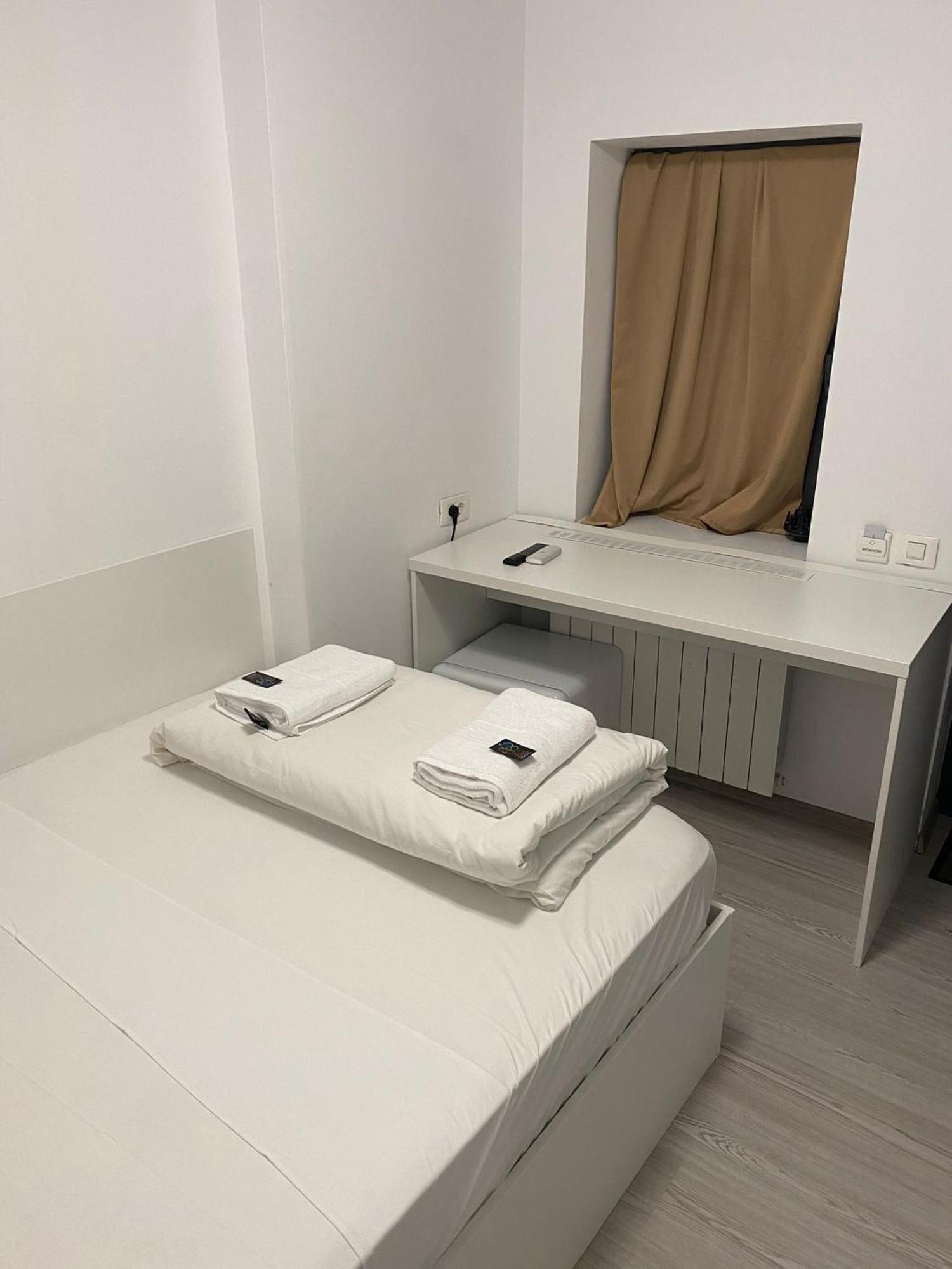 Small Central Bucharest Old Town Studios Екстериор снимка