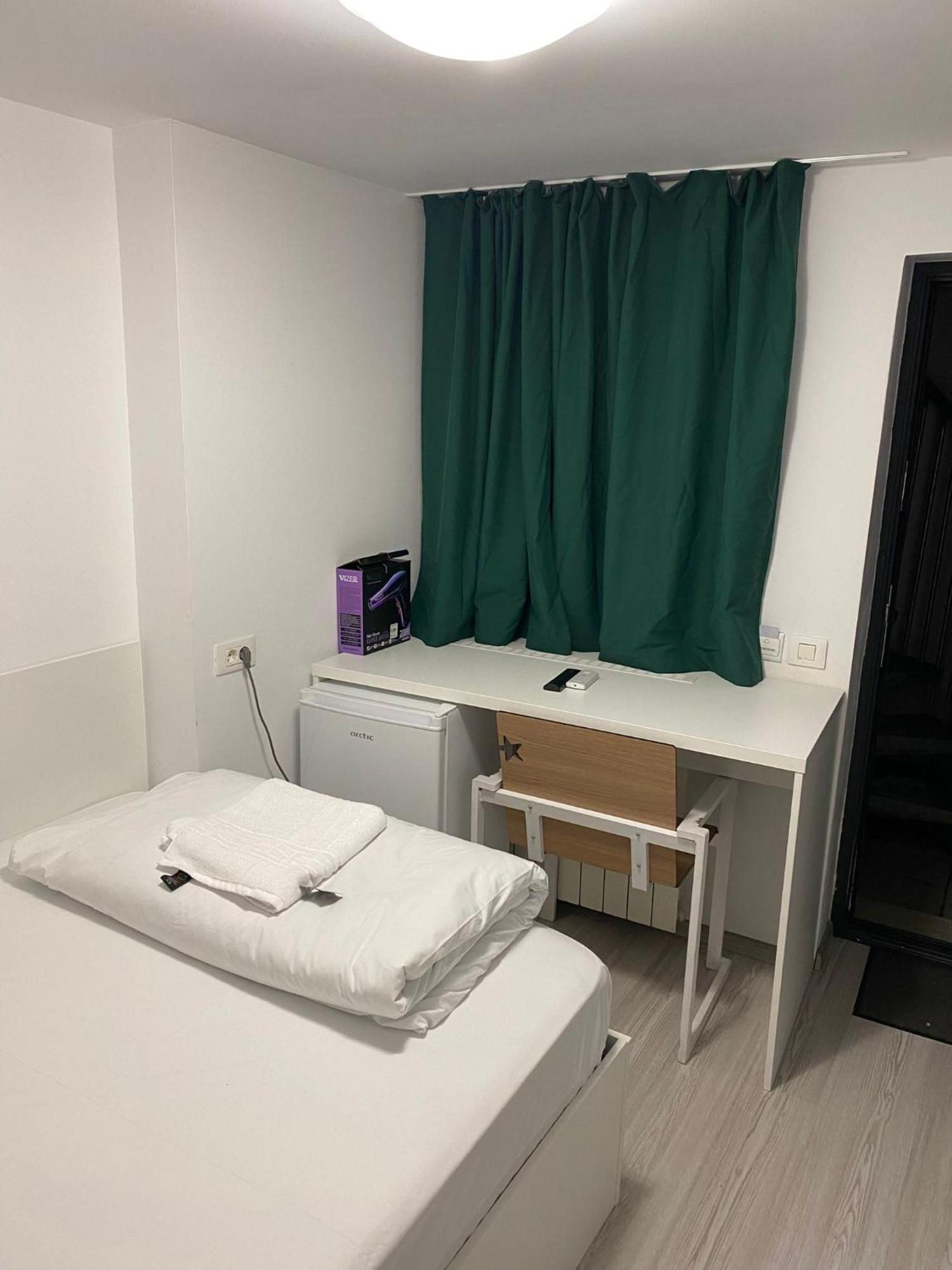 Small Central Bucharest Old Town Studios Екстериор снимка